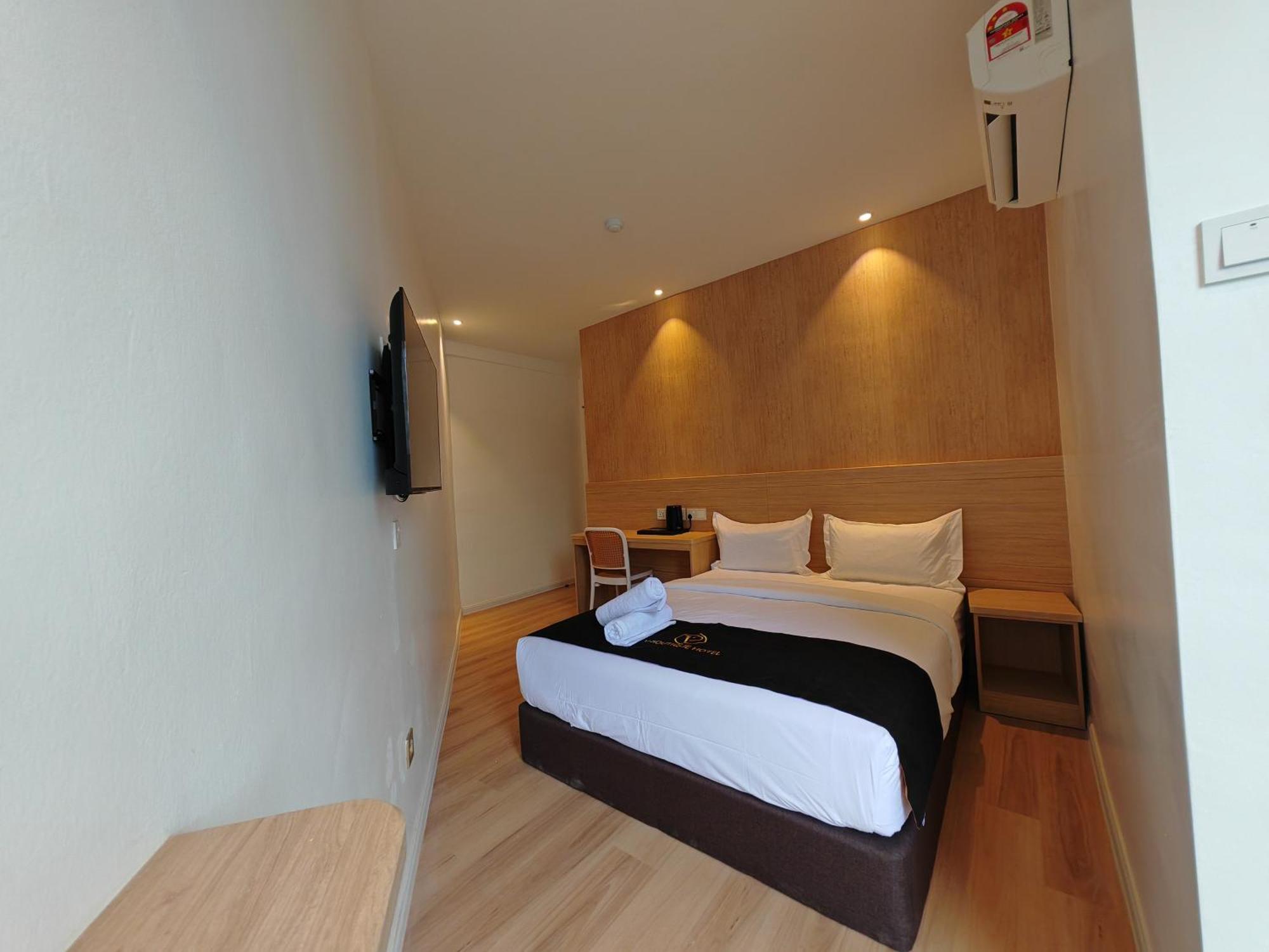 V Boutique Hotel Seremban Extérieur photo